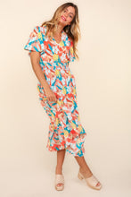 Load image into Gallery viewer, Haptics Full Size Tropical Floral Tiered Dress with Side Pockets
