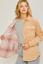 Load image into Gallery viewer, Corduroy Reversible Button Down Jacket
