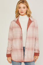 Load image into Gallery viewer, Corduroy Reversible Button Down Jacket
