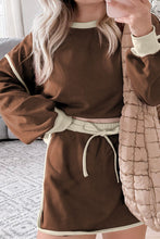 Load image into Gallery viewer, Contrast Trim Round Neck Top and Skort Set
