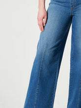 Load image into Gallery viewer, Wide Leg Long Jeans
