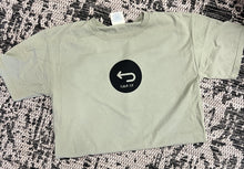 Load image into Gallery viewer, God&#39;s Got My Back Short-Sleeve Tee
