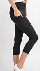 Butter Soft Capri Leggings with Side Pockets