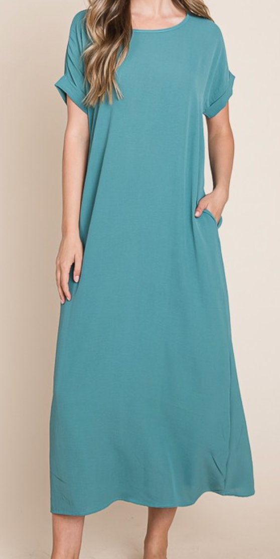 Airflow Maxi Dress with Pockets