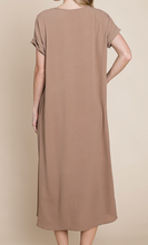 Load image into Gallery viewer, Airflow Maxi Dress with Pockets
