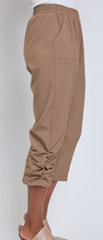 Load image into Gallery viewer, Missy Techno Ruched Crops
